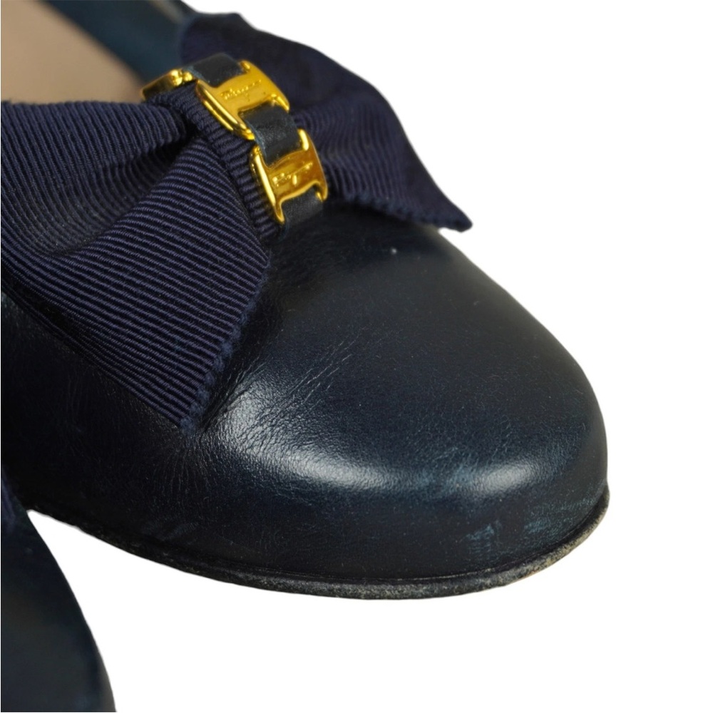 Salvatore Ferragamo Blue Patent Leather Vara Bow Heels Sz 9.5 A2 Made In Italy - Picture 15 of 15